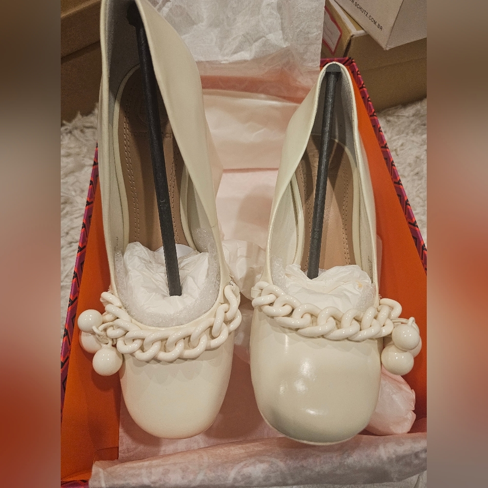 Tory Burch Cream Heels with Chain Accent